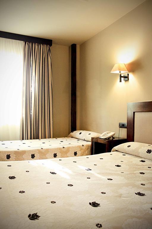 Hotel Zerbinetta Dílar Екстериор снимка